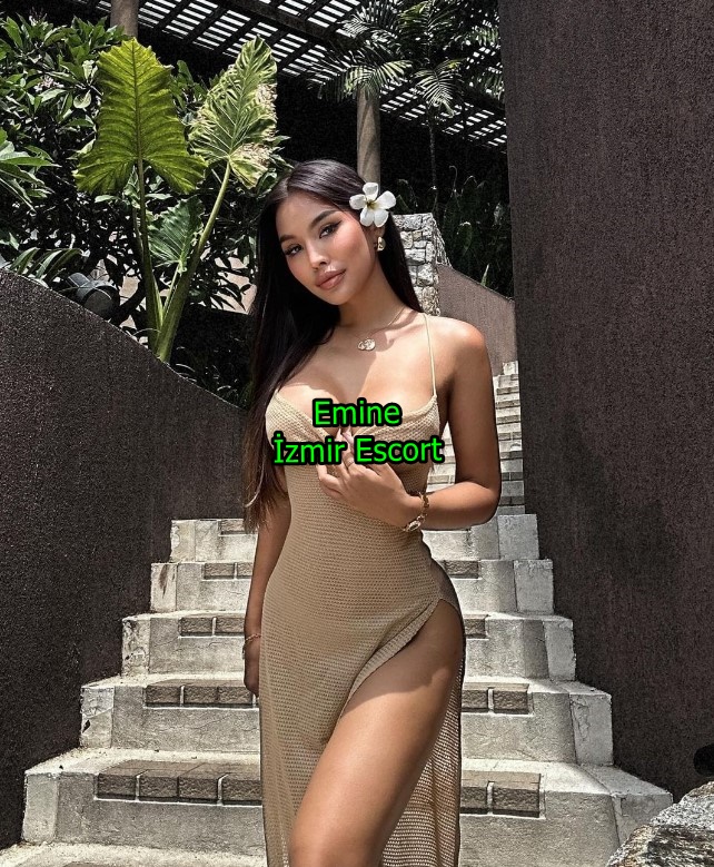 izmirescortemine-2 İzmir Escort Emine Sana Sadece Bedenimi Değil Ruhumu da Sunuyorum!